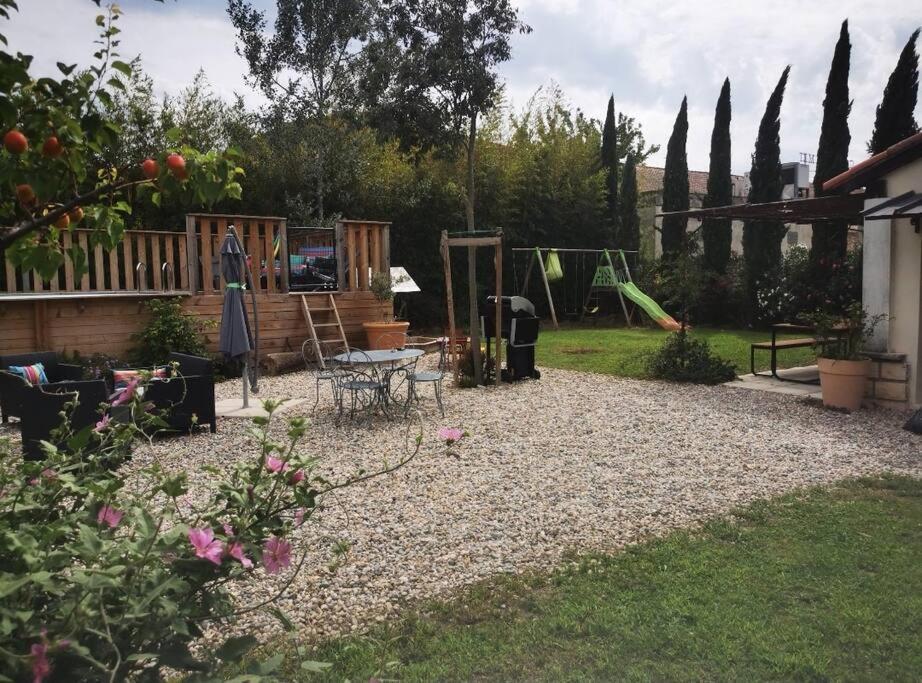 Maison Avec Piscine Dans Village Provencal. Courthézon Exterior foto