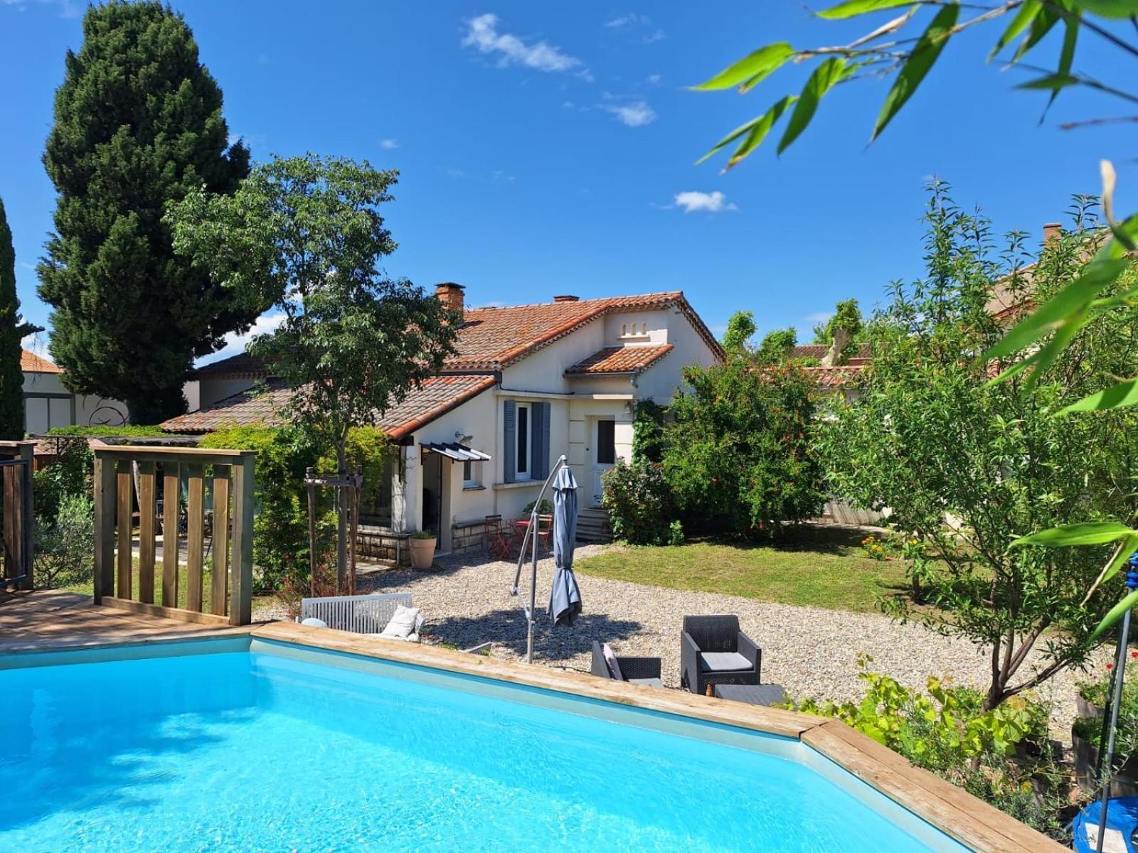 Maison Avec Piscine Dans Village Provencal. Courthézon Exterior foto